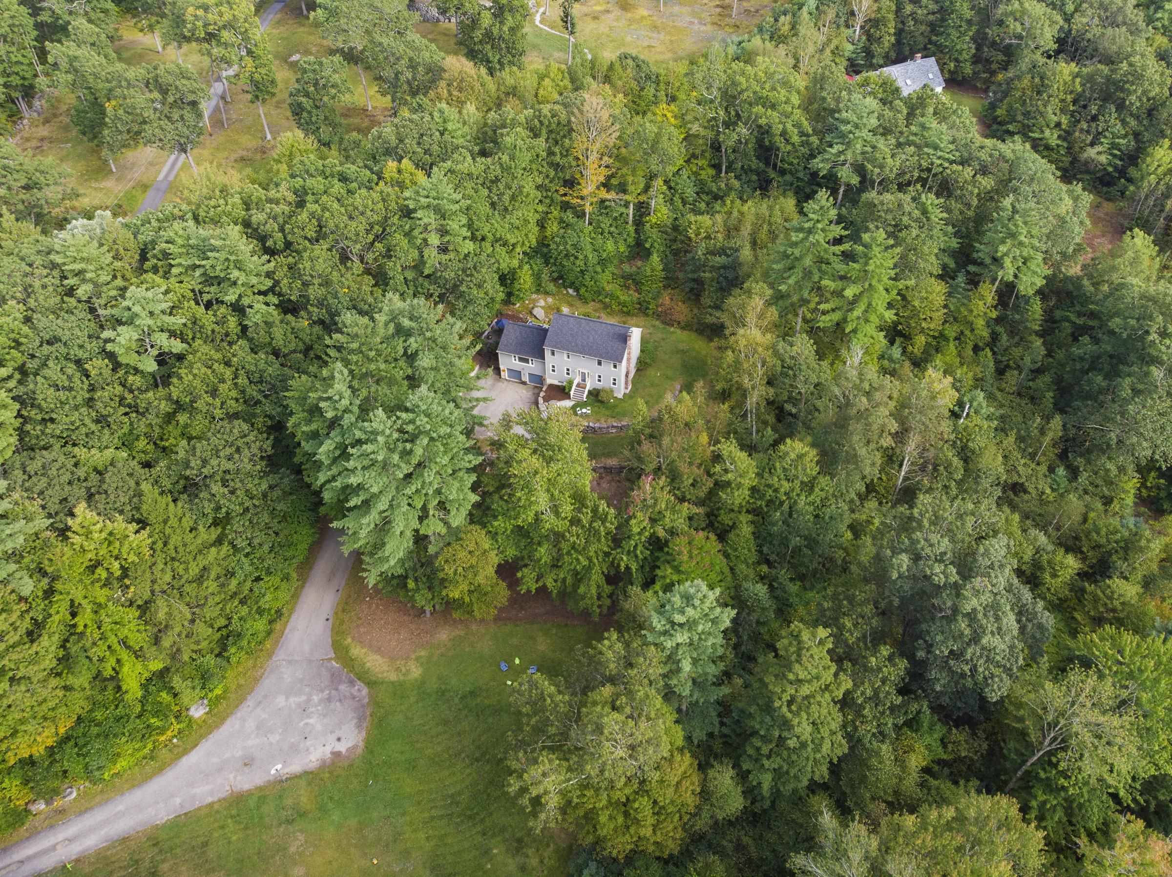 64 Lyndeborough Road Amherst, NH 03031 - Photo 5 of 38