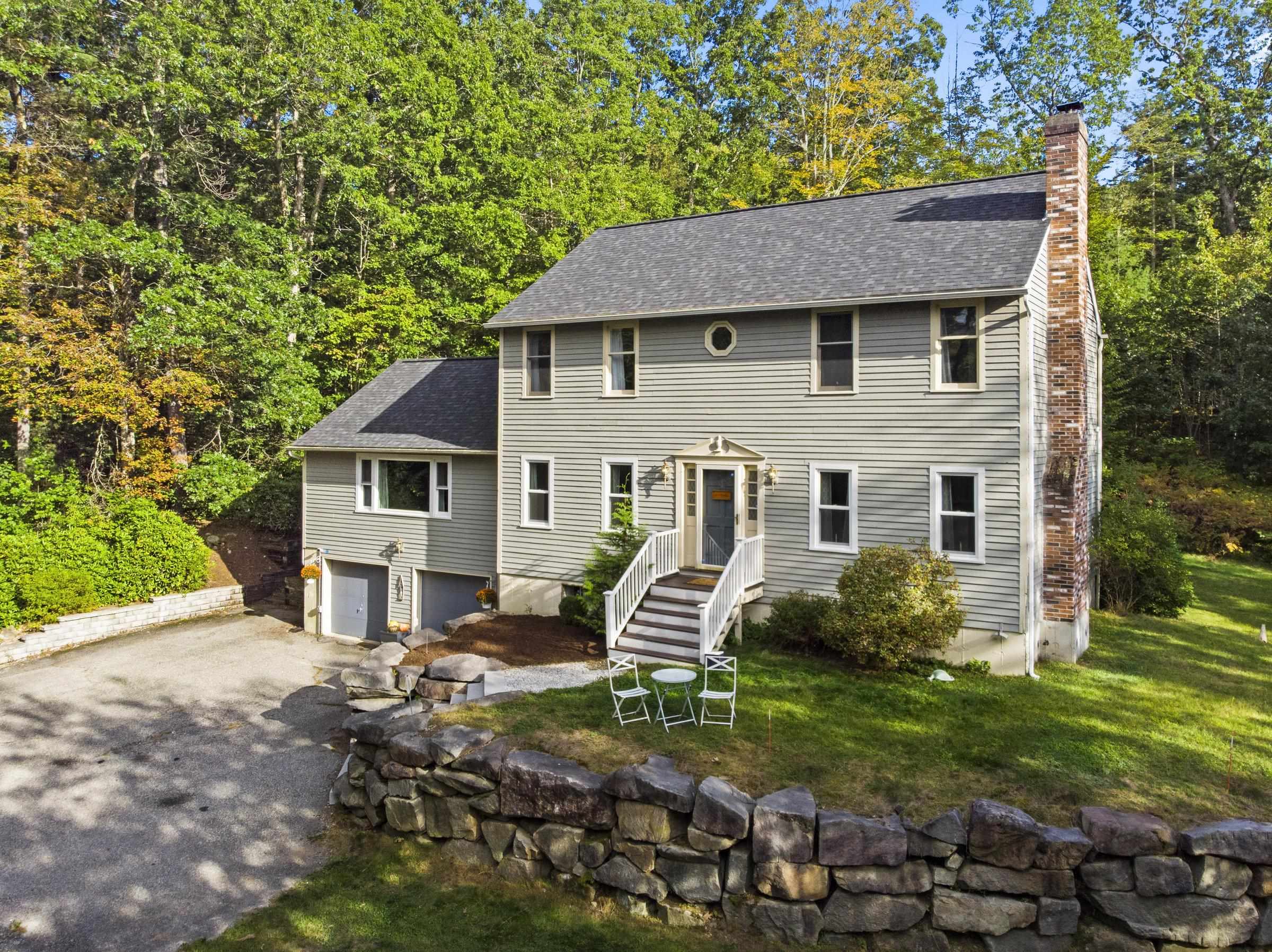 64 Lyndeborough Road Amherst, NH 03031 - Photo 6 of 38