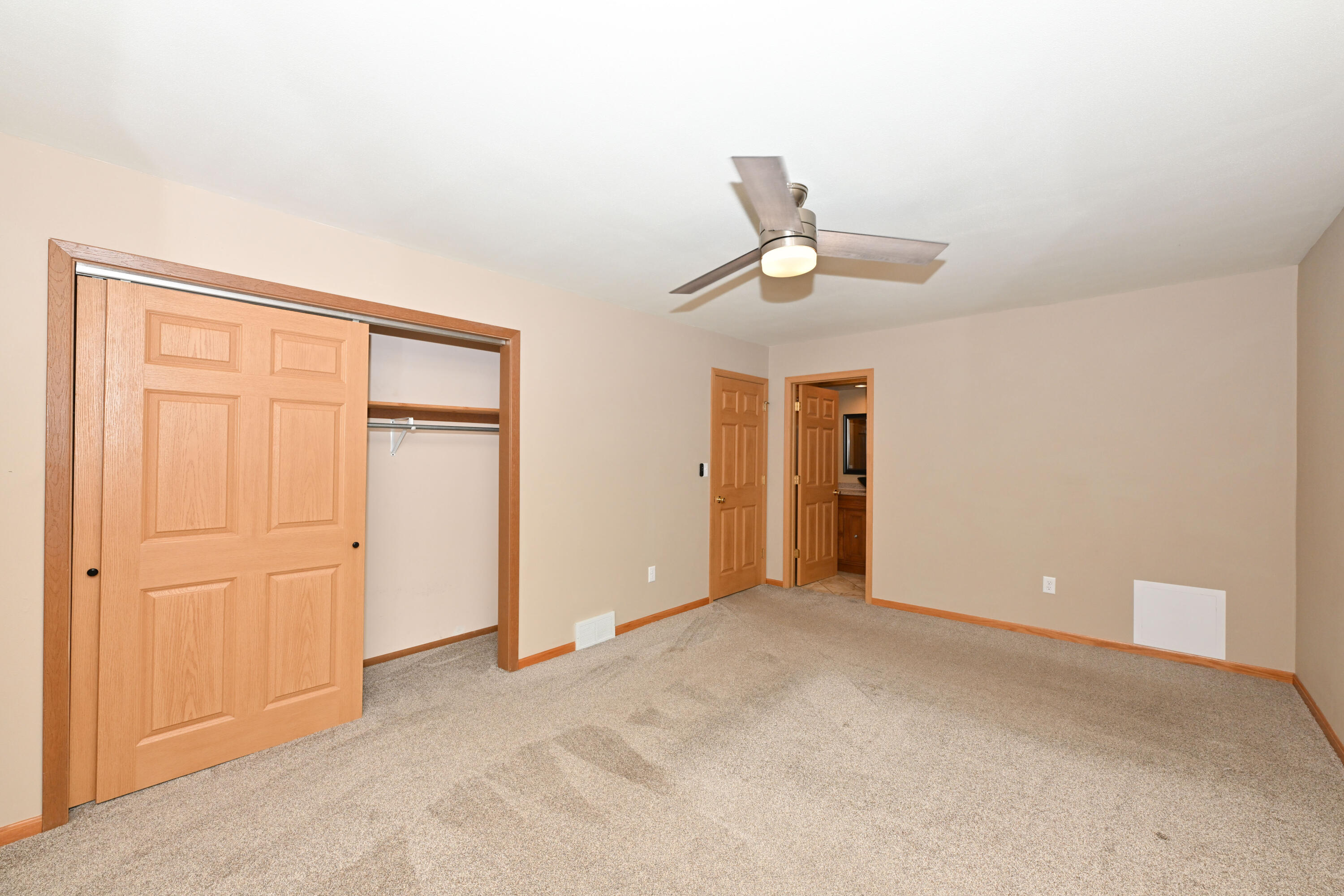 12237 West Larkspur Road Franklin, WI 53132 - Photo 17 of 42 Bedroom 2