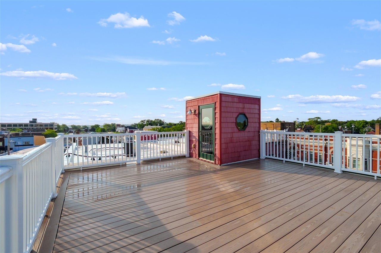 333 State Street St. Joseph, MI 49085 - Photo 11 of 40 Gallery Image 11
