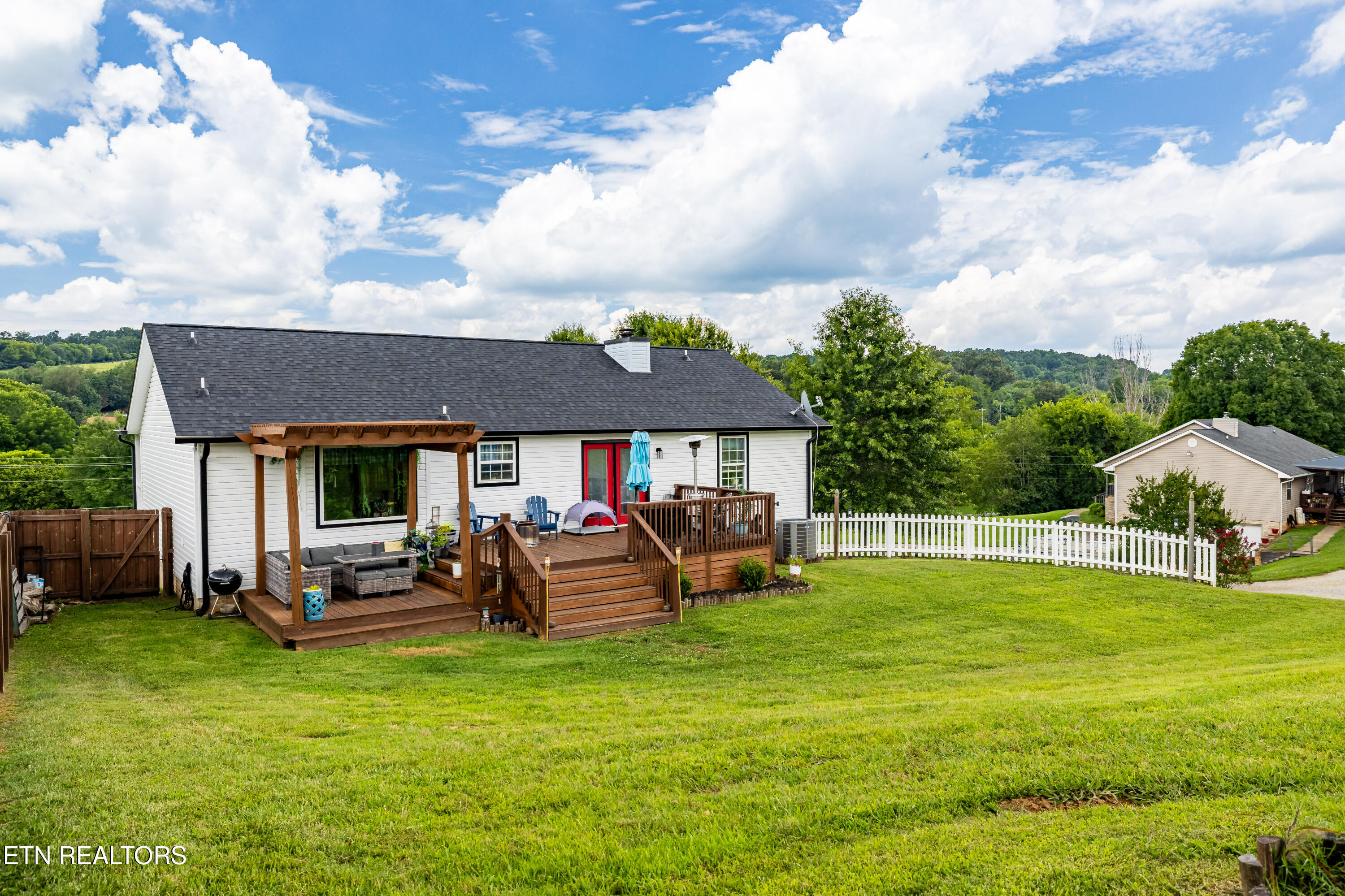 217 River Ford Road Maryville, TN 37804 - Photo 32 of 38 217RiverFordRd-34