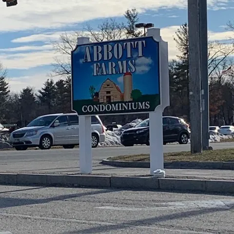 $1,900 | 512 Abbott Farm Lane, Hudson, NH 03051