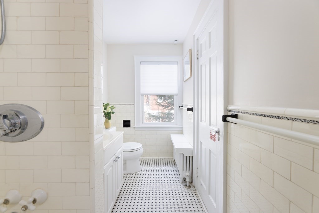 7 Realton Road Boston, MA 02132 - Photo 14 of 15 Gallery Image 14
