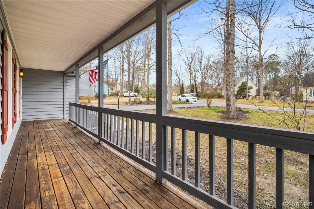 11219 Eagle Point Road Chester, VA 23831 - Photo 8 of 46