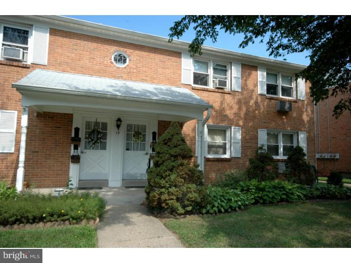 17 C Sunnybrook Road Stratford, NJ 08084 - Photo 1 of 20 Exterior Front
