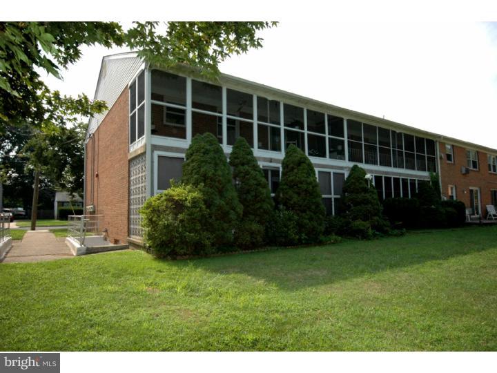 17 C Sunnybrook Road Stratford, NJ 08084 - Photo 19 of 20 Exterior Back