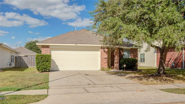 $1,875 | 10818 Elgar Lane, Tomball, TX 77375