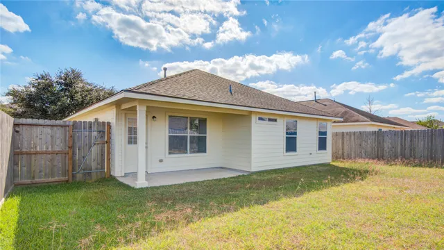 $1,875 | 10818 Elgar Lane, Tomball, TX 77375