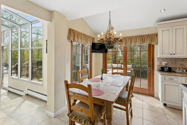 $1,950,000 | 1360 Boxwood Drive West, Hewlett, NY 11557