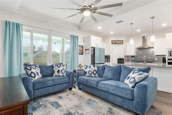 $429,900 | 1411 Southwest 67th Circle, Gainesville, FL 32607