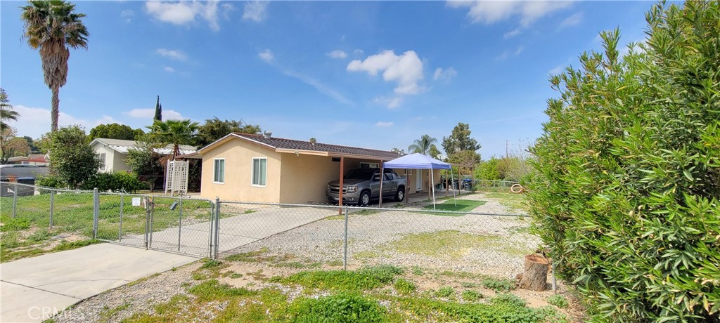 160 San Felipe Drive Perris, CA 92571 - Photo 2 of 18