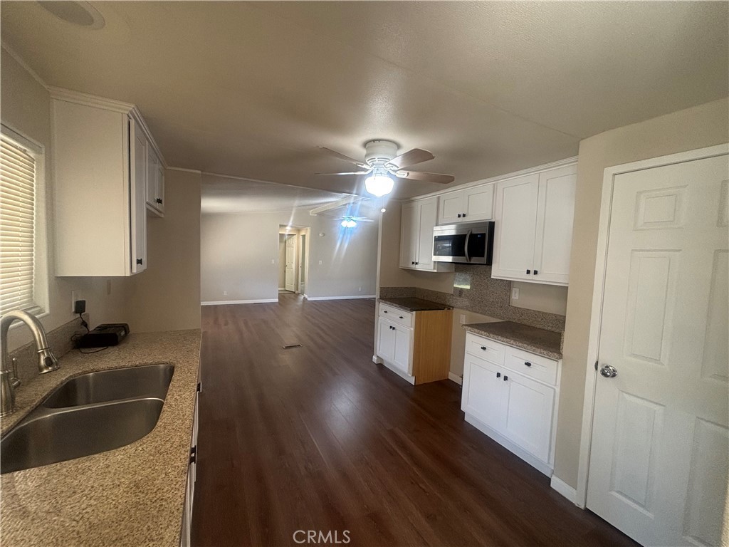 160 San Felipe Drive Perris, CA 92571 - Photo 5 of 18