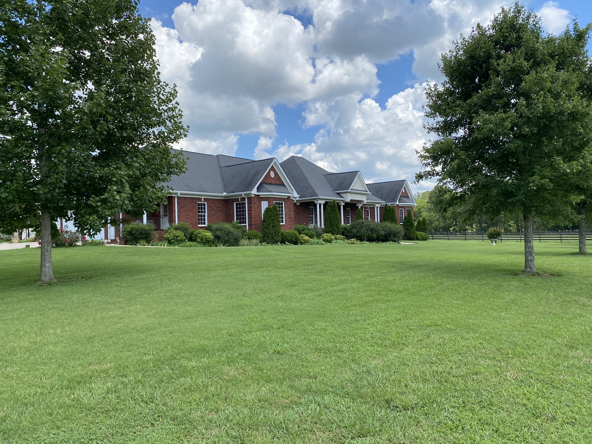 2253 Beckwith Road Mount Juliet, TN 37122 - Photo 12 of 50 Gallery Image 12