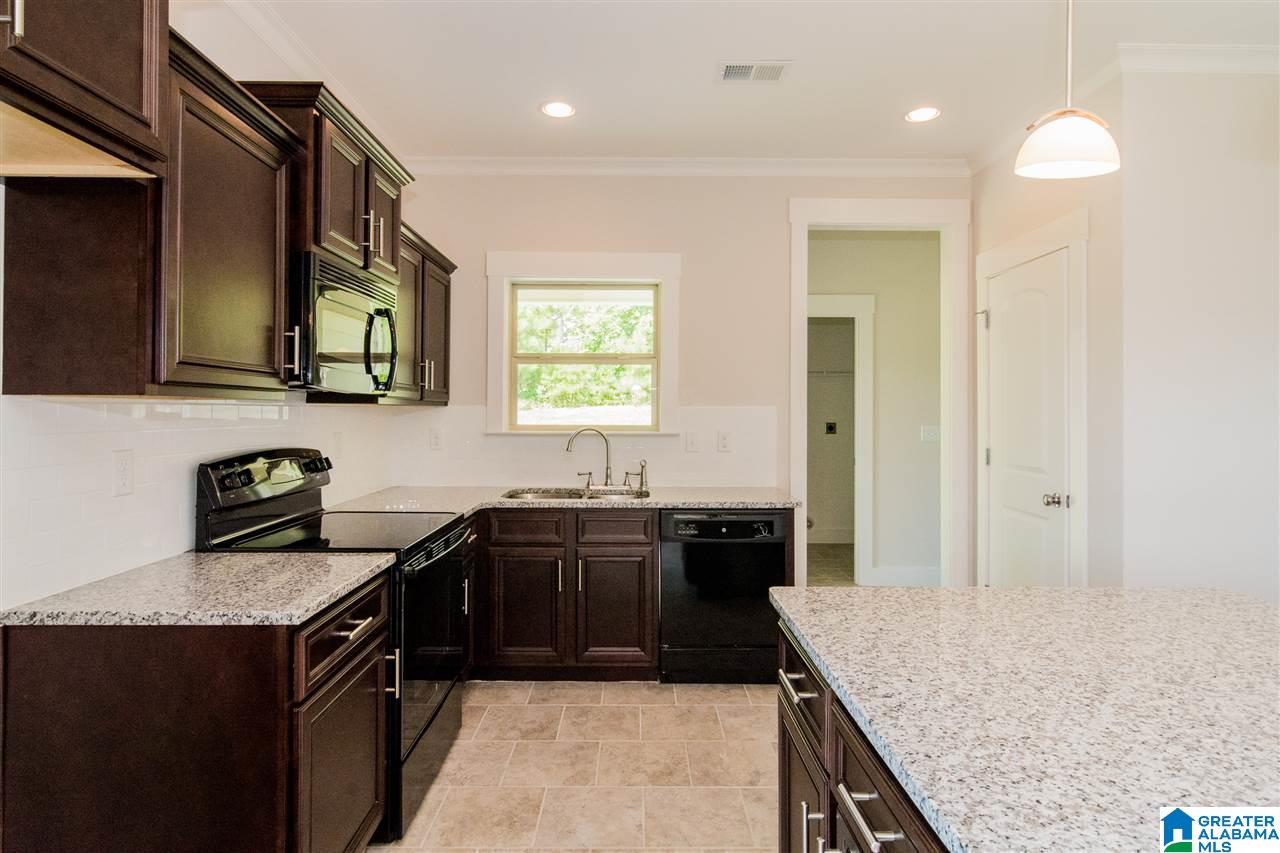 1146 Emerald Ridge Drive, Unit 112 Calera, AL 35040 - Photo 13 of 30