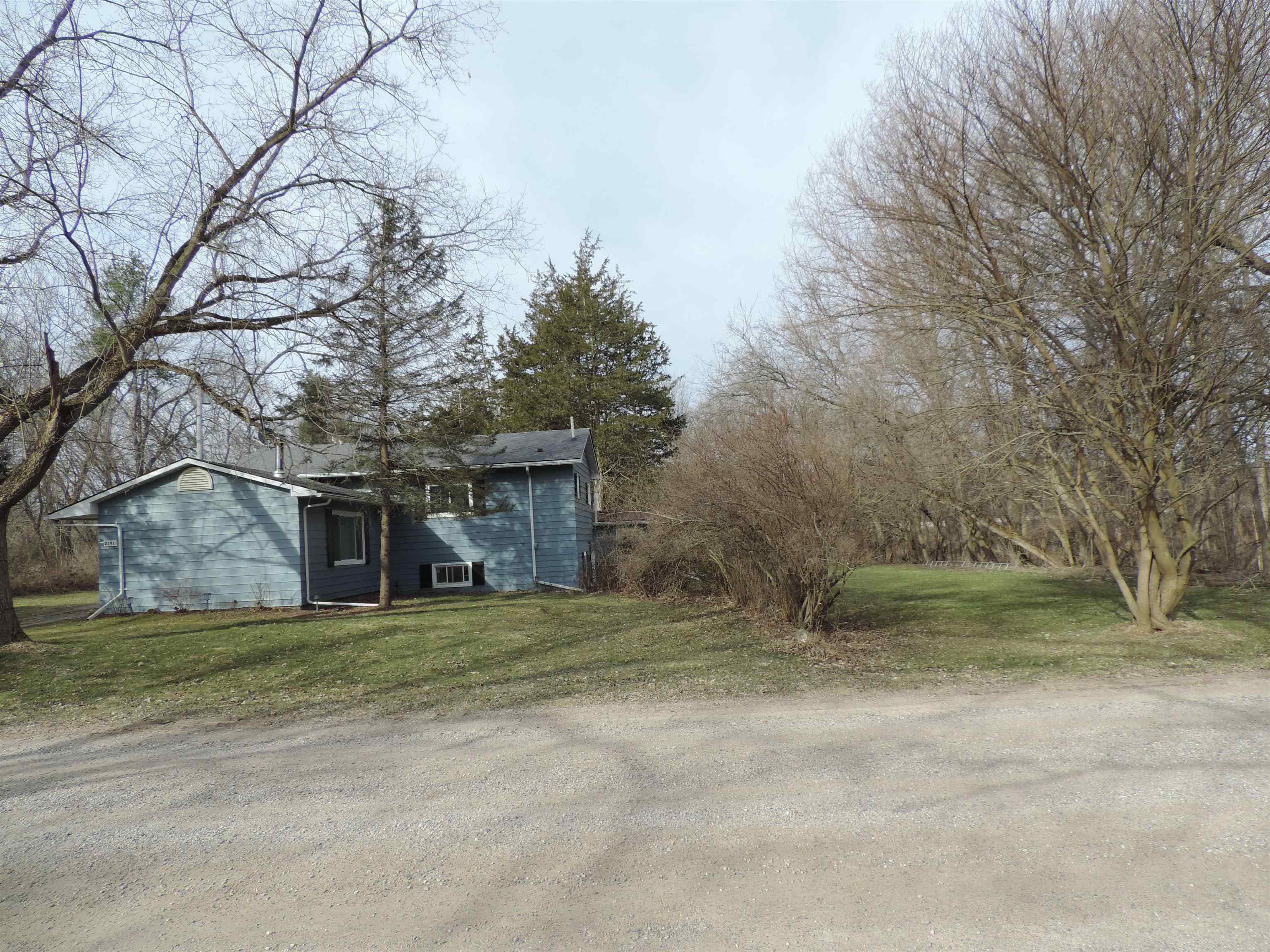 2791 Carpenter Road Lapeer, MI 48446 - Photo 6 of 57 50169317-989df391-85d9-49e2-b729-68a44cf0fc52.JPG