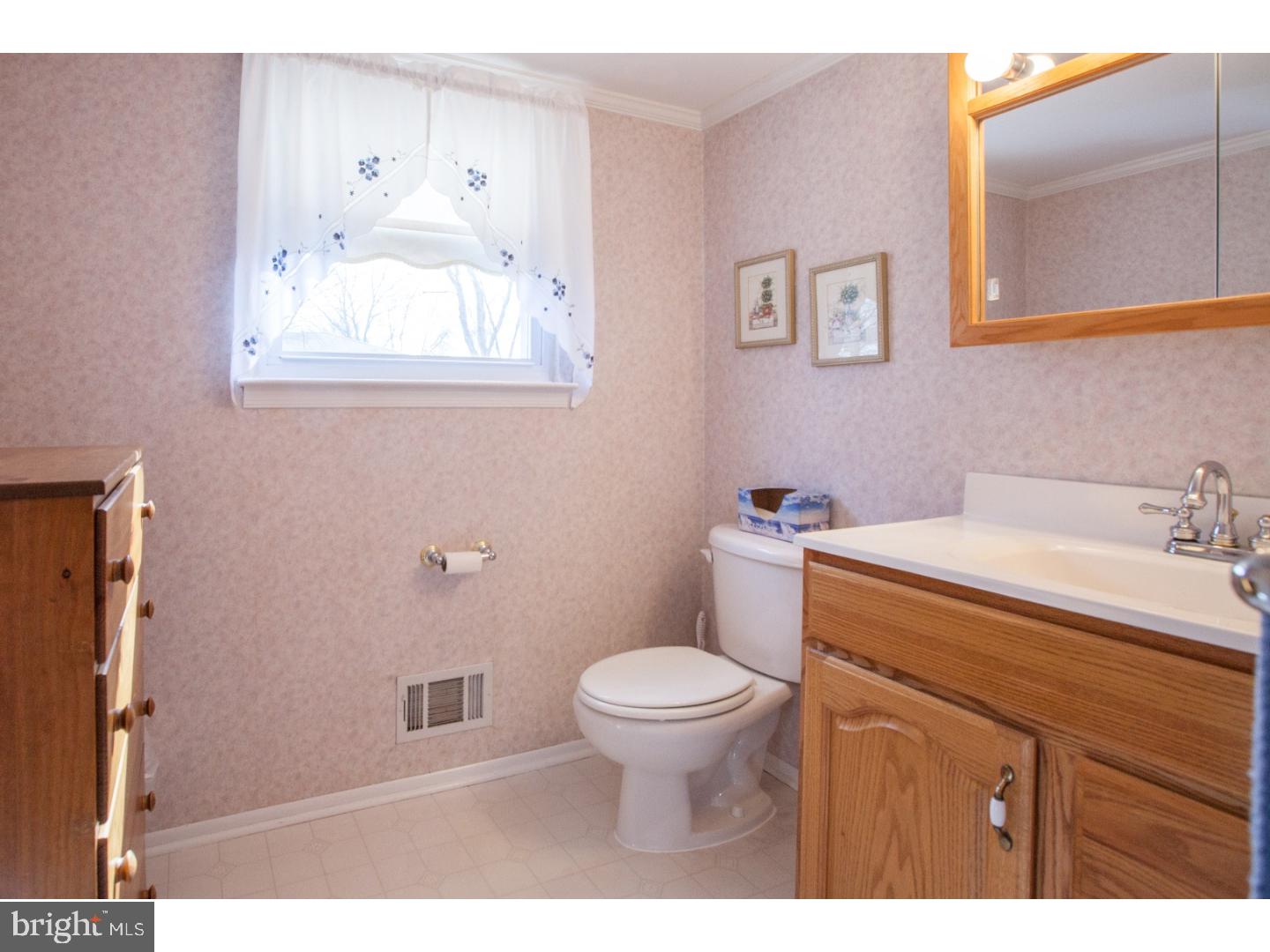 10 Sheffield Road Hamilton, NJ 08619 - Photo 8 of 17 Half Bath