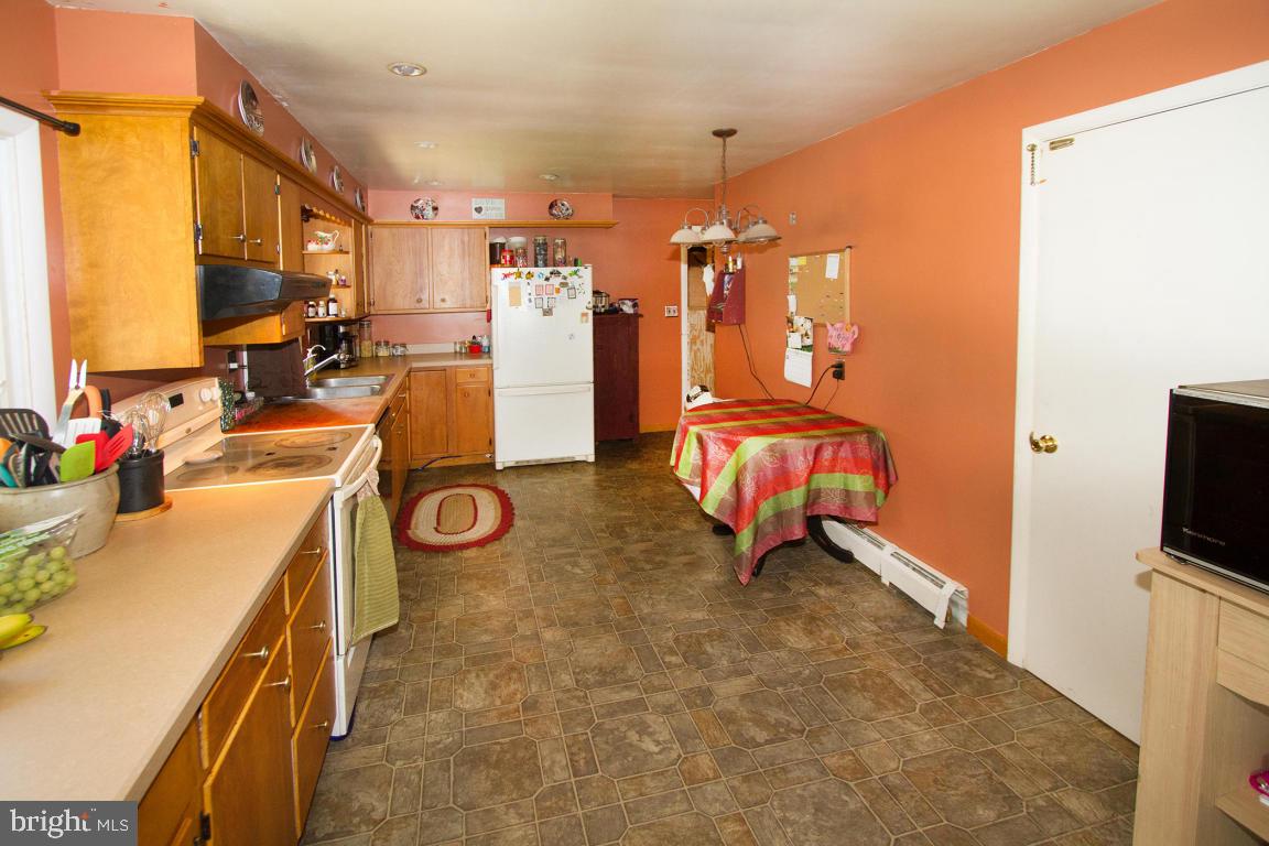 958 Anderson Ferry Road Mount Joy, PA 17552 - Photo 4 of 31 Gallery Image 4