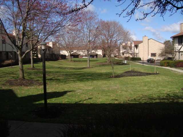 5287 Ruthton Road, Unit 17 Columbus, OH 43220 - Photo 14 of 14
