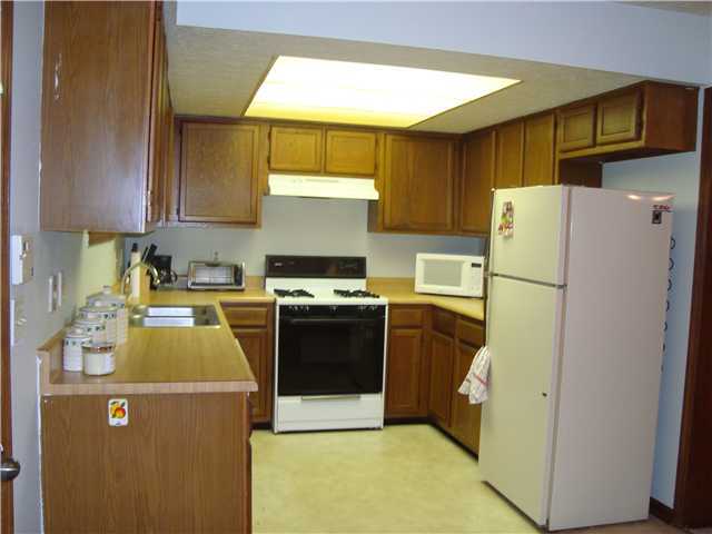 5287 Ruthton Road, Unit 17 Columbus, OH 43220 - Photo 5 of 14