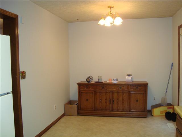 5287 Ruthton Road, Unit 17 Columbus, OH 43220 - Photo 6 of 14
