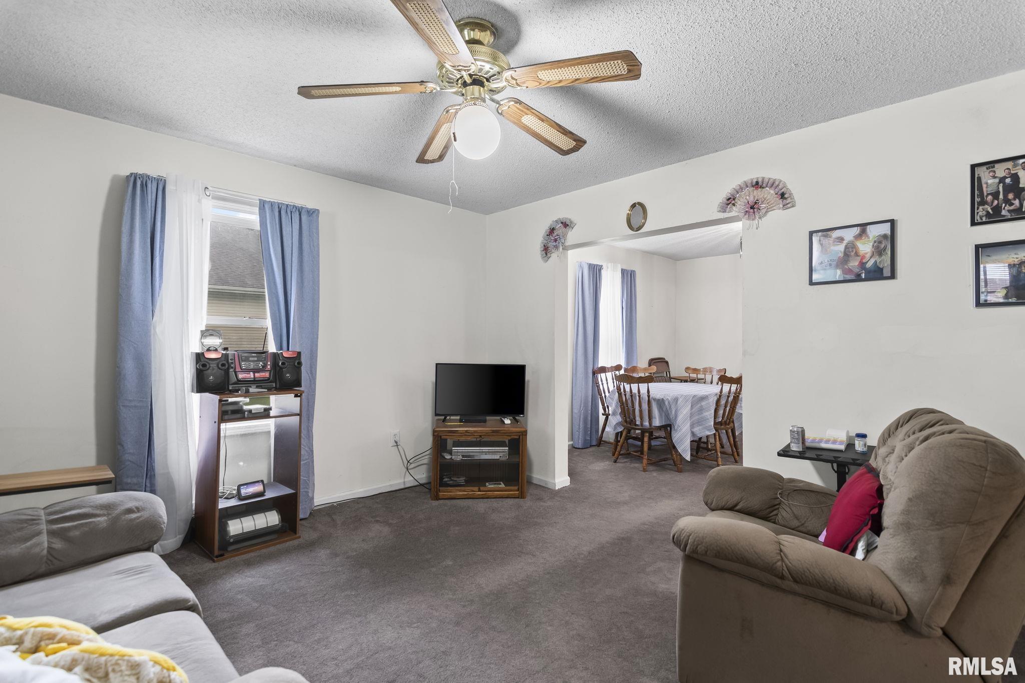 2157 South 12th Street Springfield, IL 62703 - Photo 5 of 25