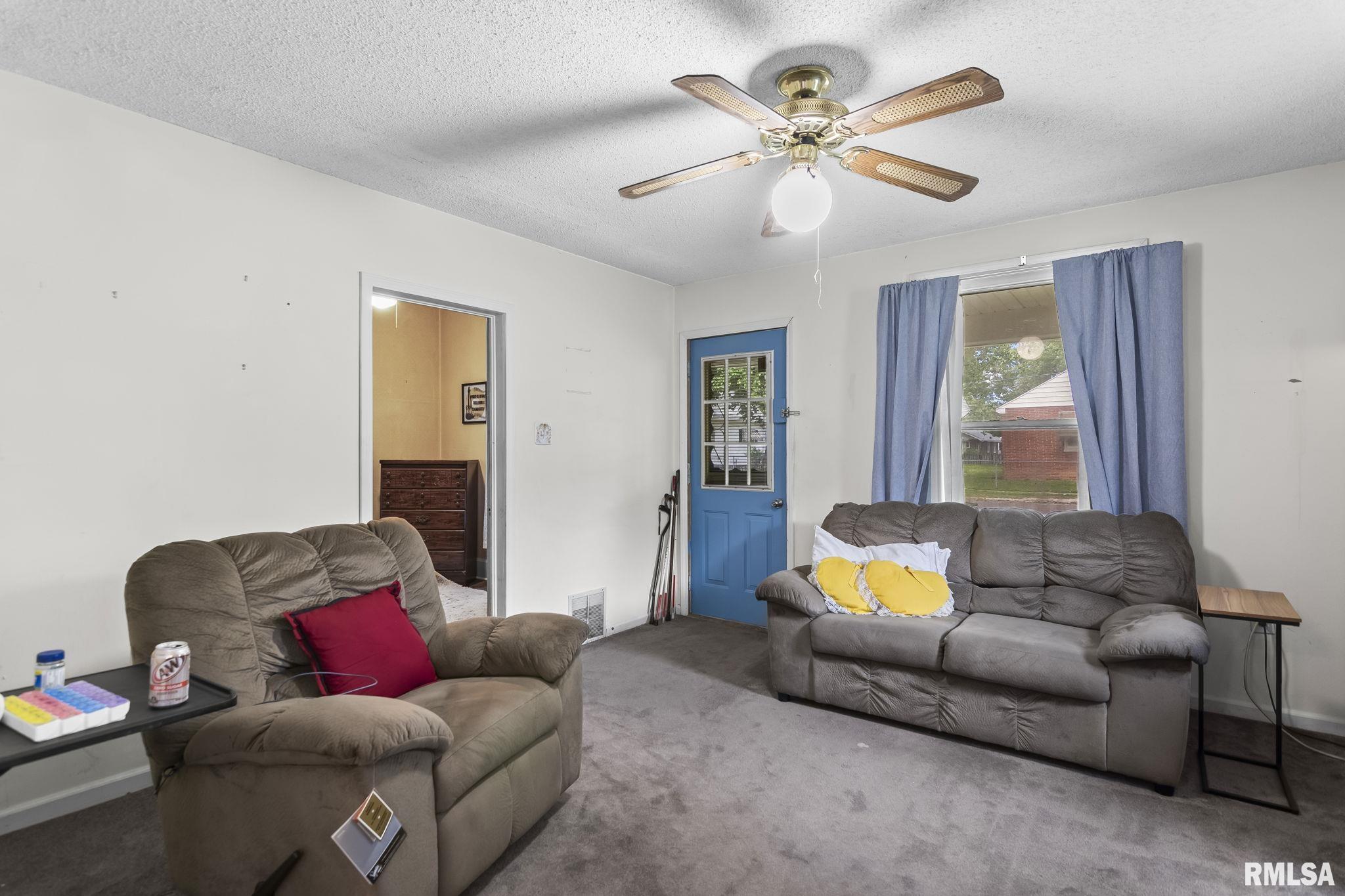 2157 South 12th Street Springfield, IL 62703 - Photo 6 of 25