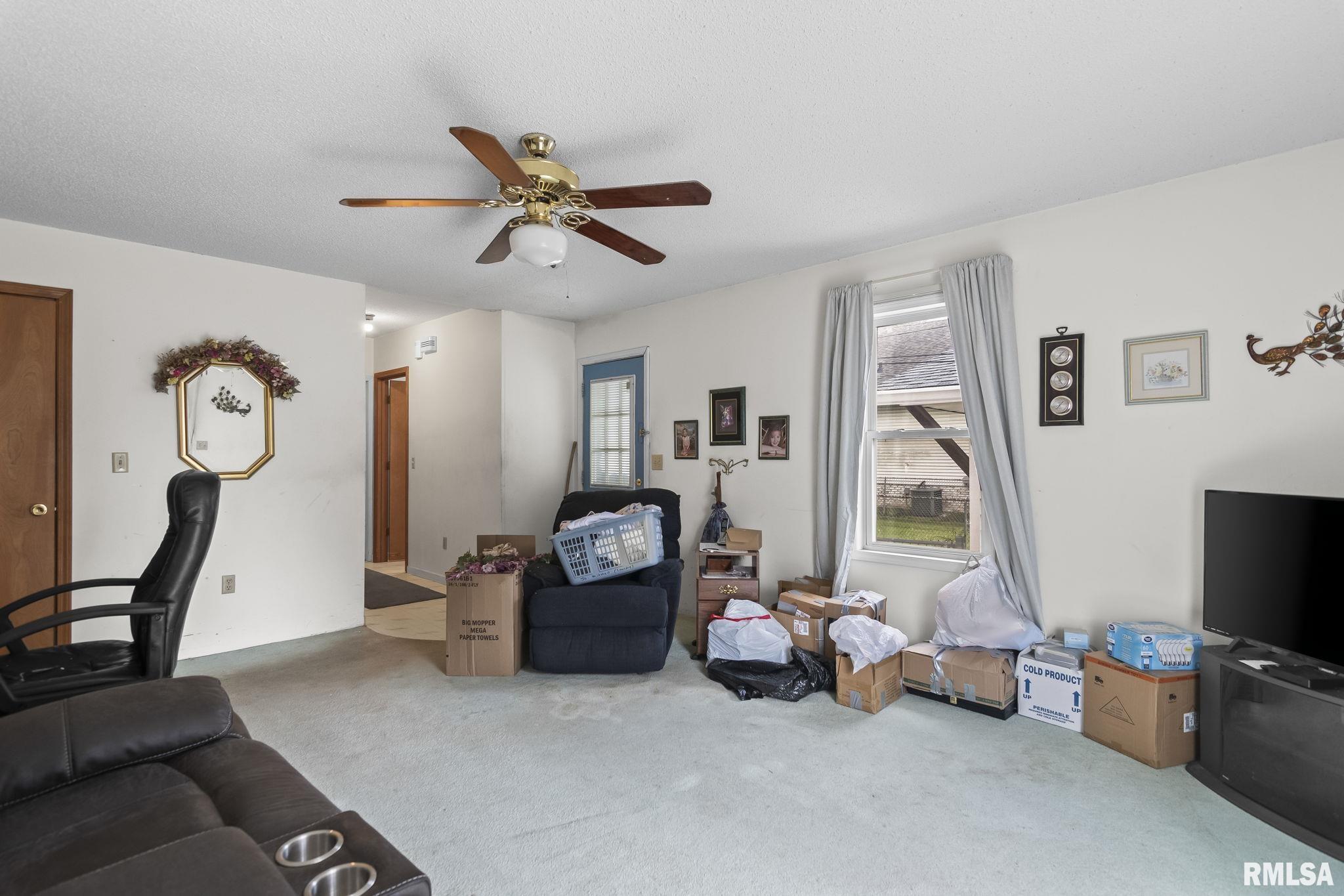 2157 South 12th Street Springfield, IL 62703 - Photo 8 of 25