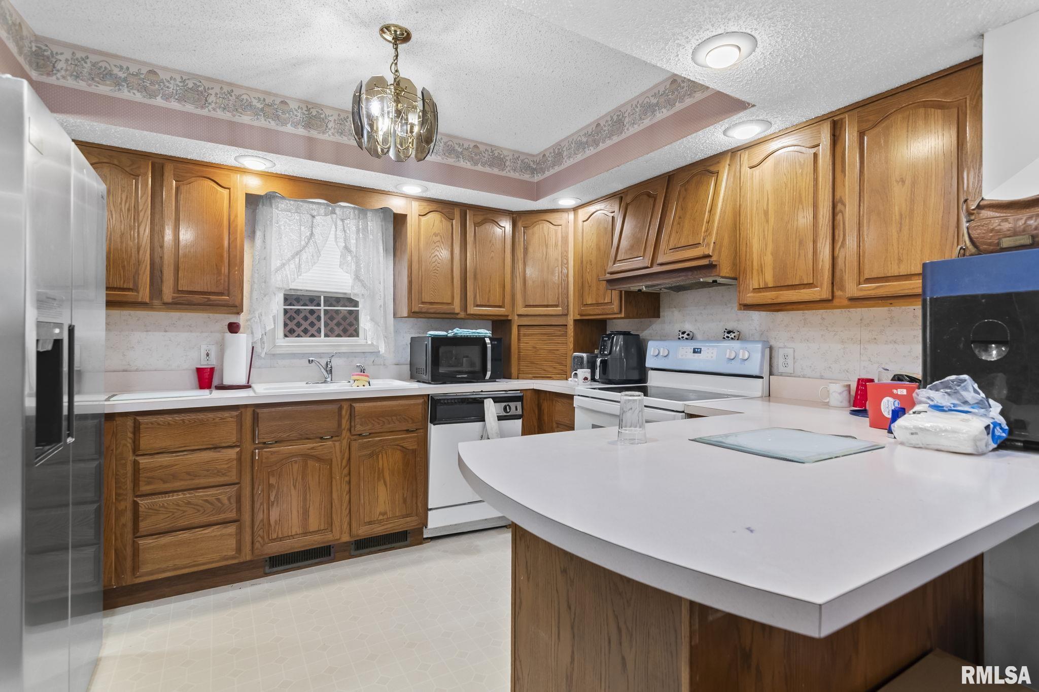 2157 South 12th Street Springfield, IL 62703 - Photo 9 of 25