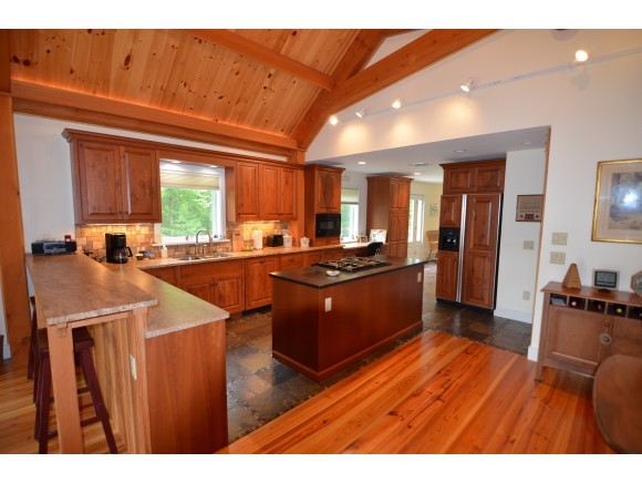 73 Fernwood Point Road Sunapee, NH 03782 - Photo 4 of 18 Gallery Image 4