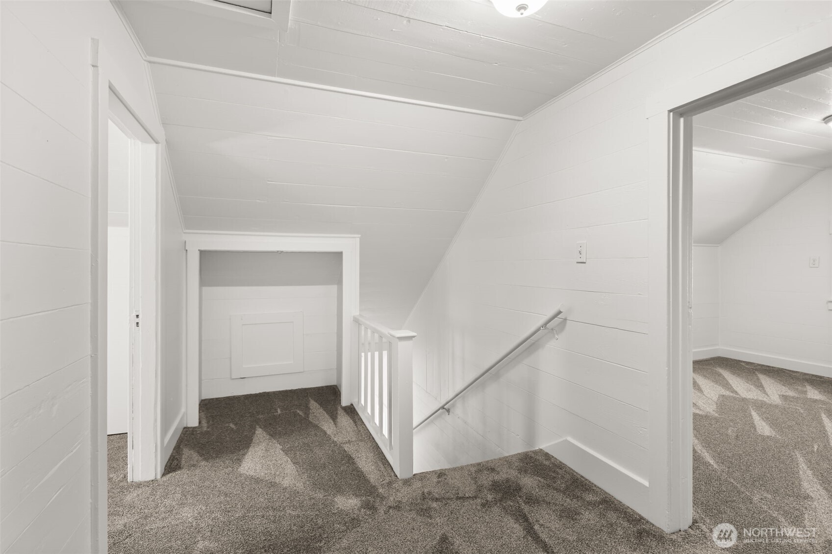 2812 Russell Road Centralia, WA 98531 - Photo 14 of 26