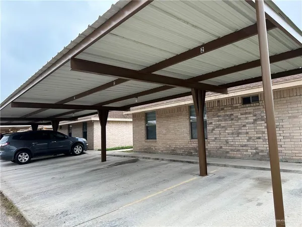 $925 | 1005 Cedarwood Drive, Rio Grande City, TX 78582
