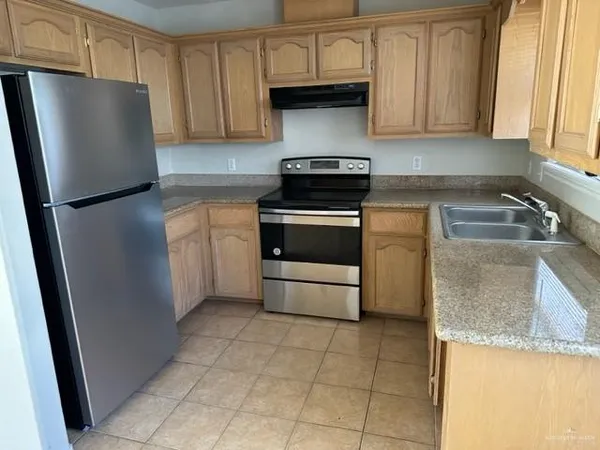 $925 | 1005 Cedarwood Drive, Rio Grande City, TX 78582