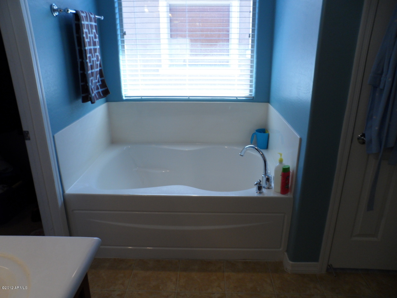 2014 West Davis Road Phoenix, AZ 85023 - Photo 13 of 22