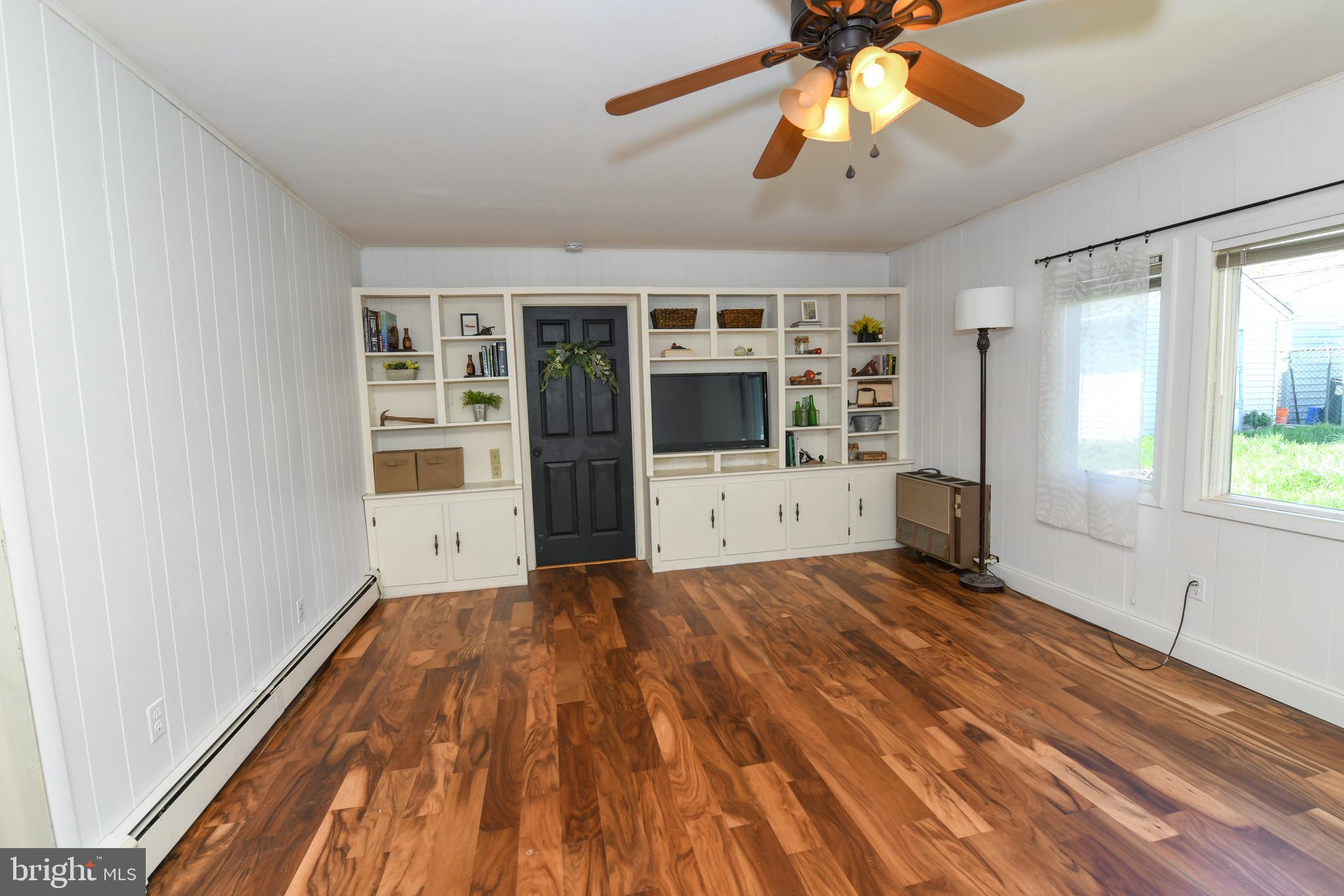 2832 Norcom Road Philadelphia, PA 19154 - Photo 14 of 36 Gallery Image 14