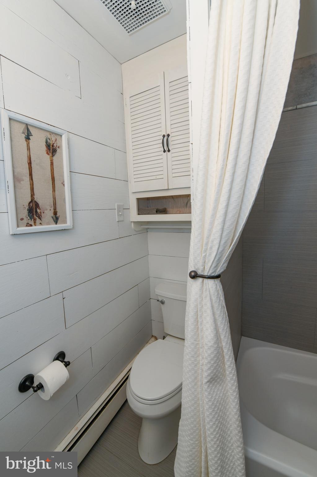 2832 Norcom Road Philadelphia, PA 19154 - Photo 26 of 36 Gallery Image 26