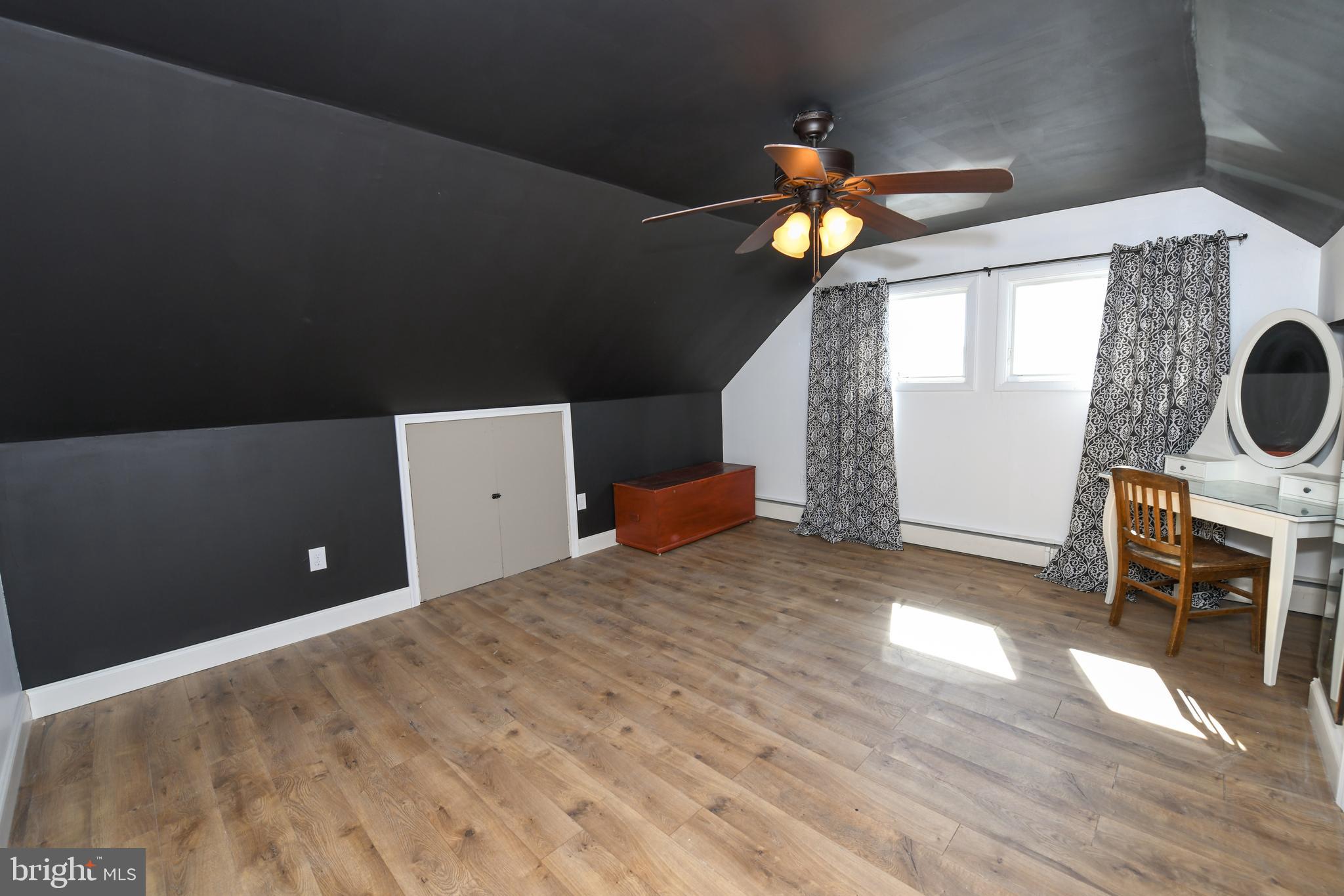 2832 Norcom Road Philadelphia, PA 19154 - Photo 28 of 36 Gallery Image 28
