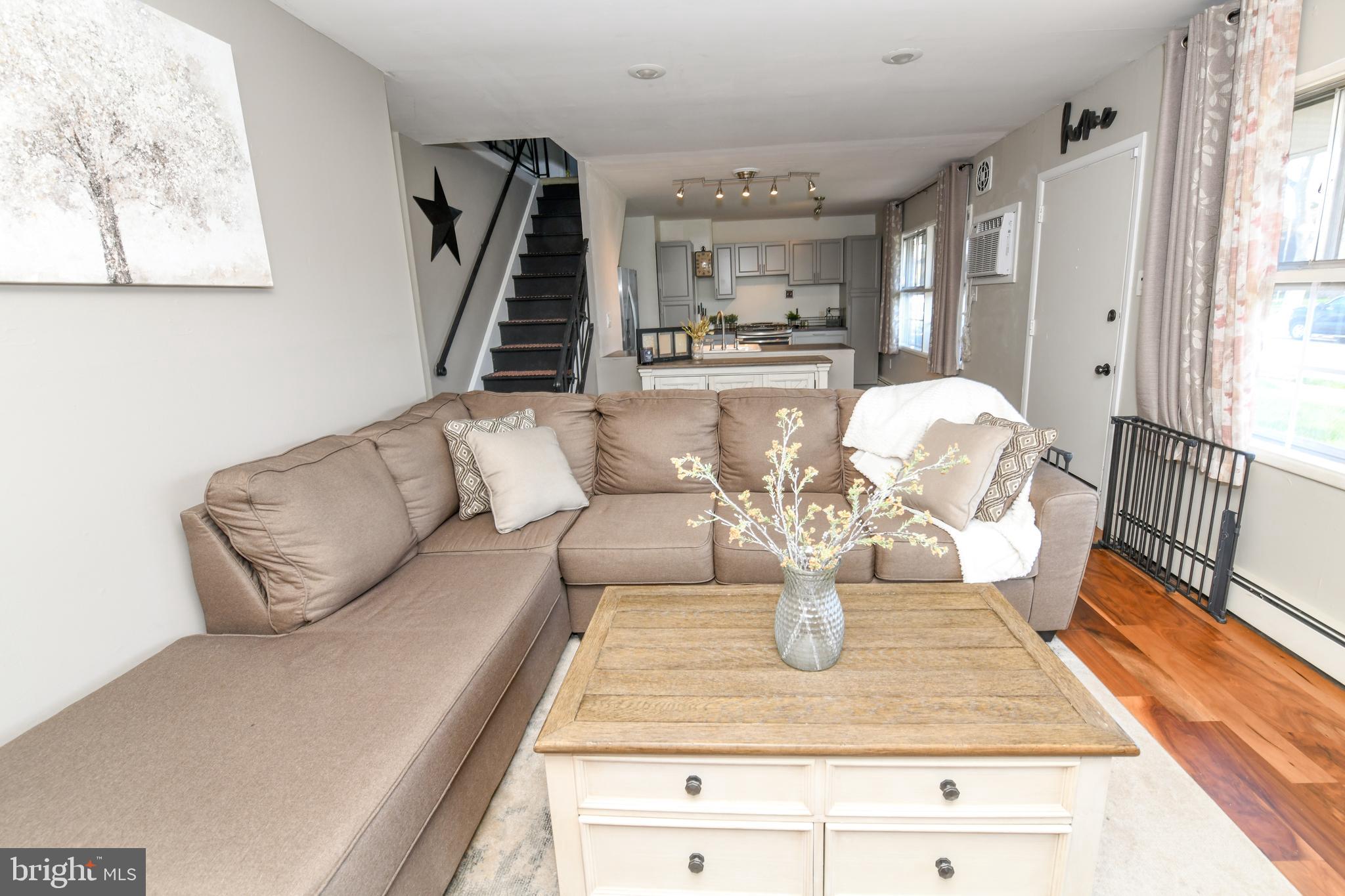 2832 Norcom Road Philadelphia, PA 19154 - Photo 7 of 36 Gallery Image 7