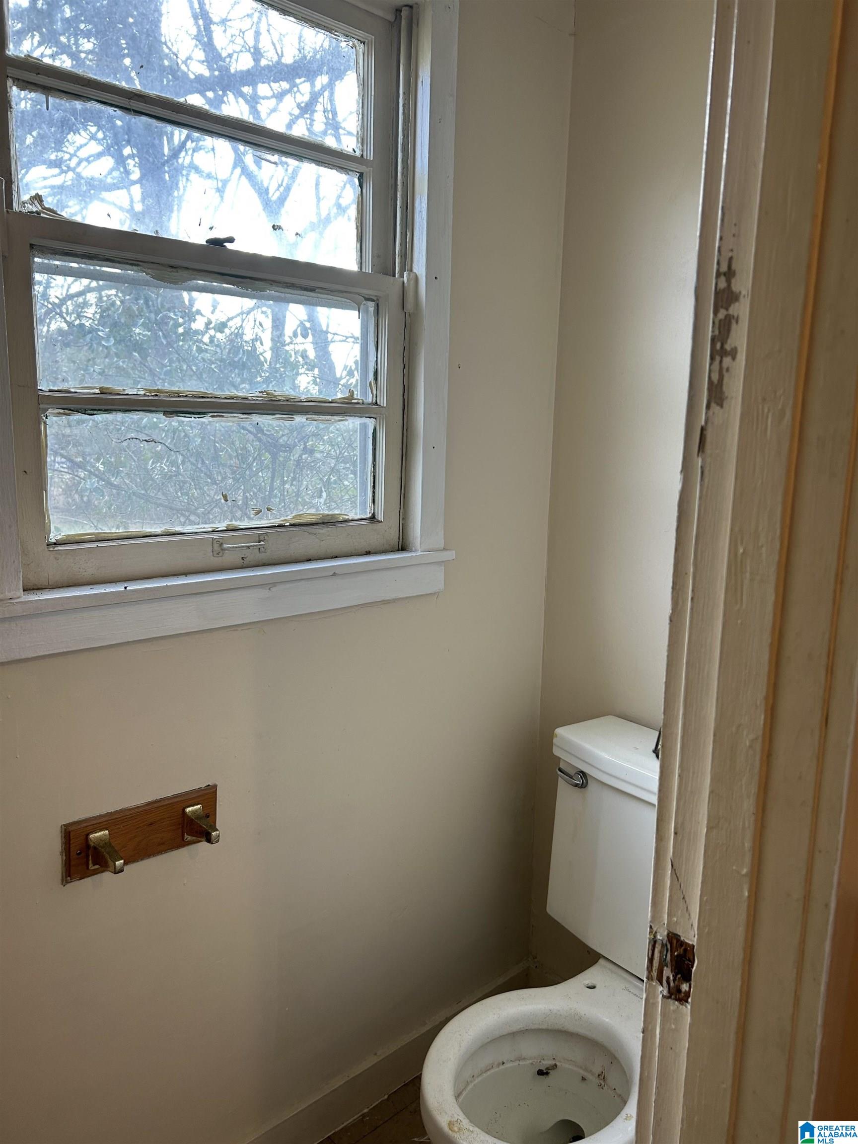 1408 16th Street Southwest Birmingham, AL 35211 - Photo 12 of 23