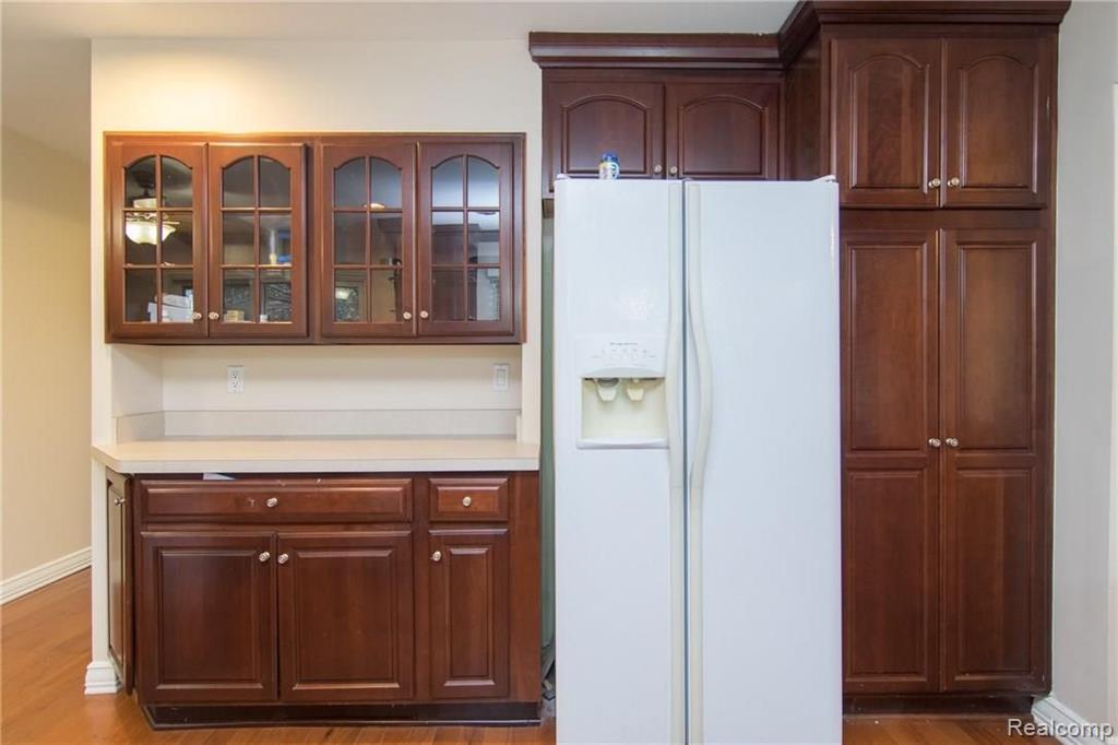 868 Lion Street Rochester Hills, MI 48307 - Photo 16 of 42