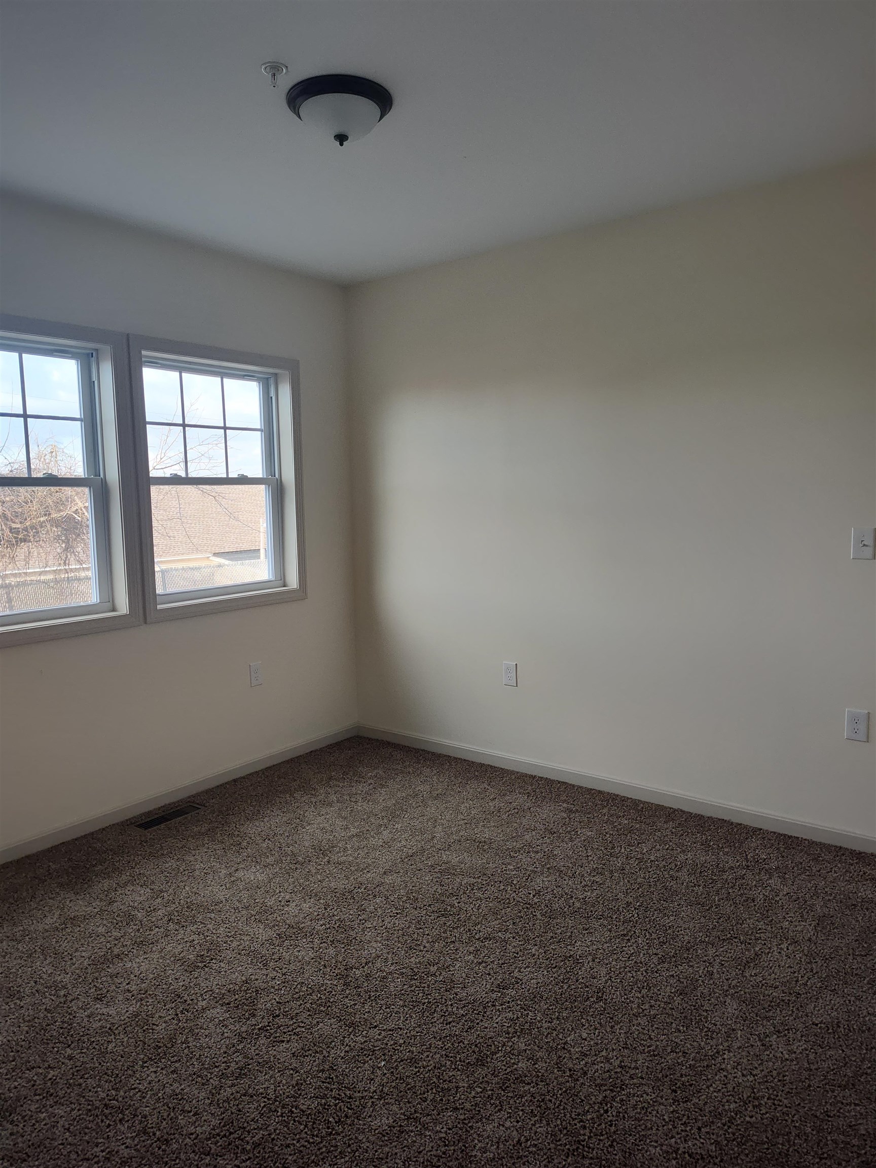 202 Wilson Street, Unit 1 Manchester, NH 03103 - Photo 7 of 7