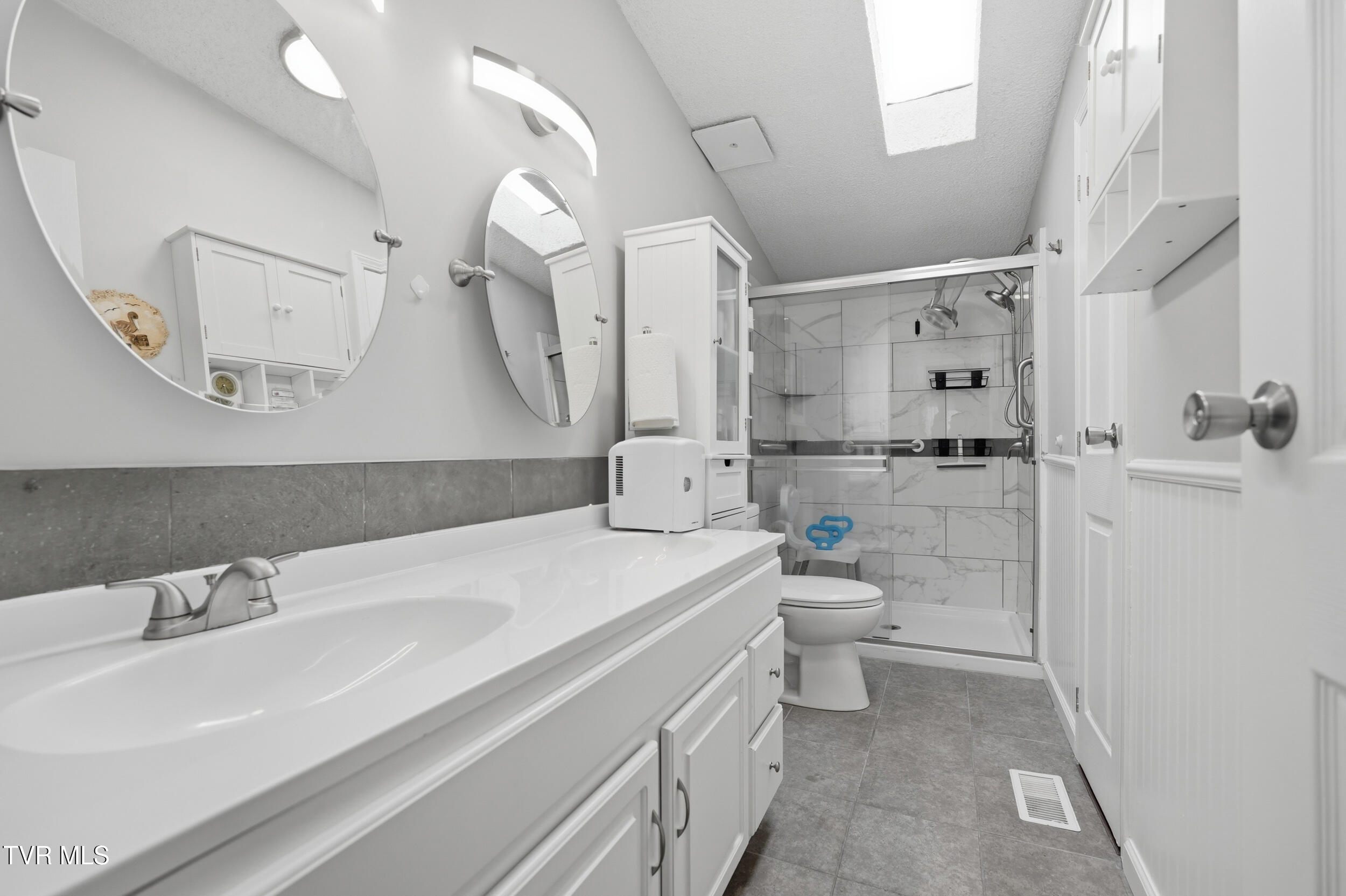 3311 Rebecca Road Big Stone Gap, VA 24219 - Photo 18 of 41 17_3311 rebecca rd-27