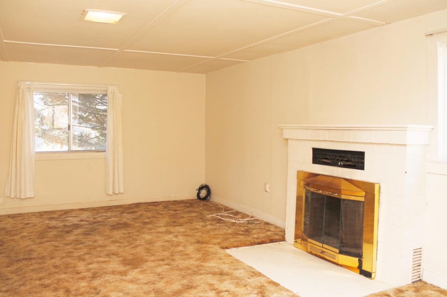 373 Paradise Road Prunedale, CA 93907 - Photo 3 of 26 Gallery Image 3