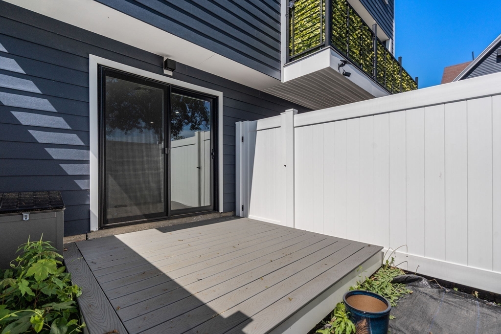55 Heath Street, Unit C Somerville, MA 02145 - Photo 30 of 36