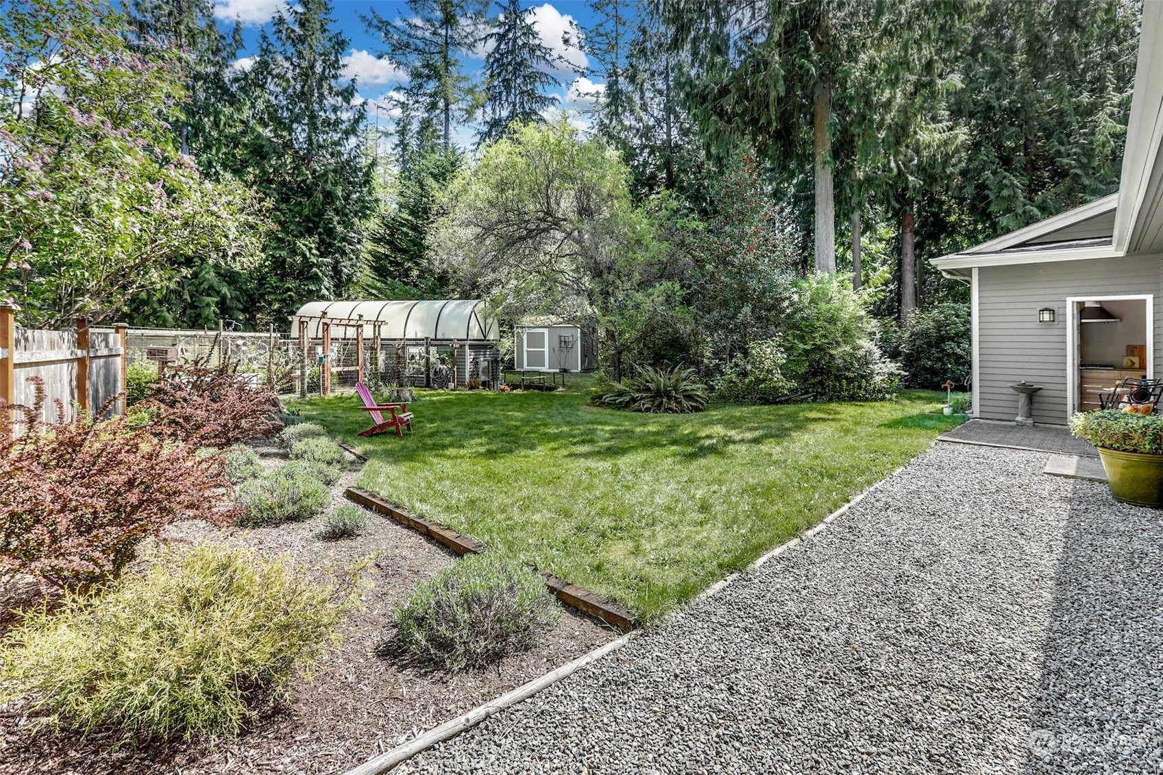 6909 Denali Way Clinton, WA 98236 - Photo 31 of 39 Gallery Image 31