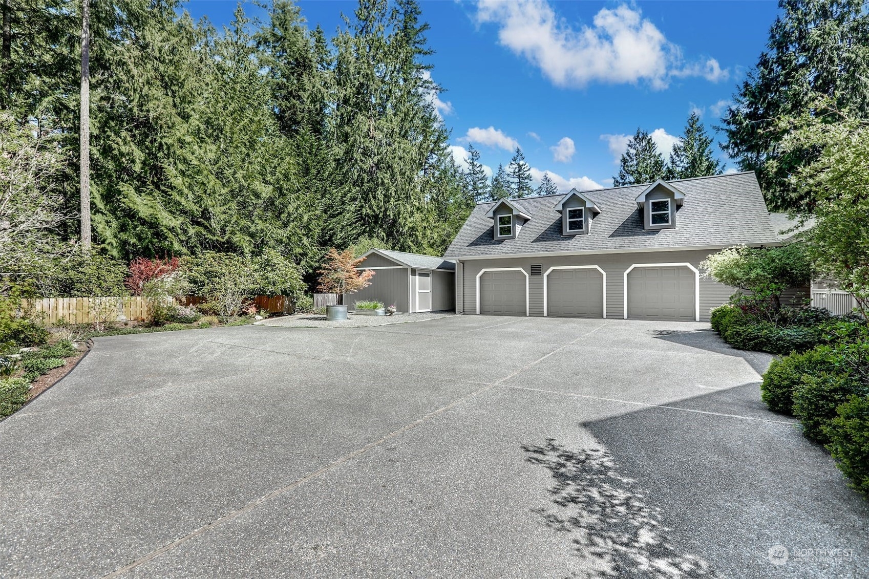 6909 Denali Way Clinton, WA 98236 - Photo 38 of 39 Gallery Image 38