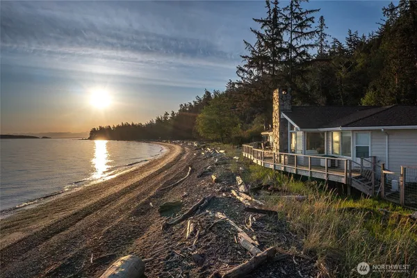 $2,995,000 | 664 Tidewinds Lane, Orcas Island, WA 98245