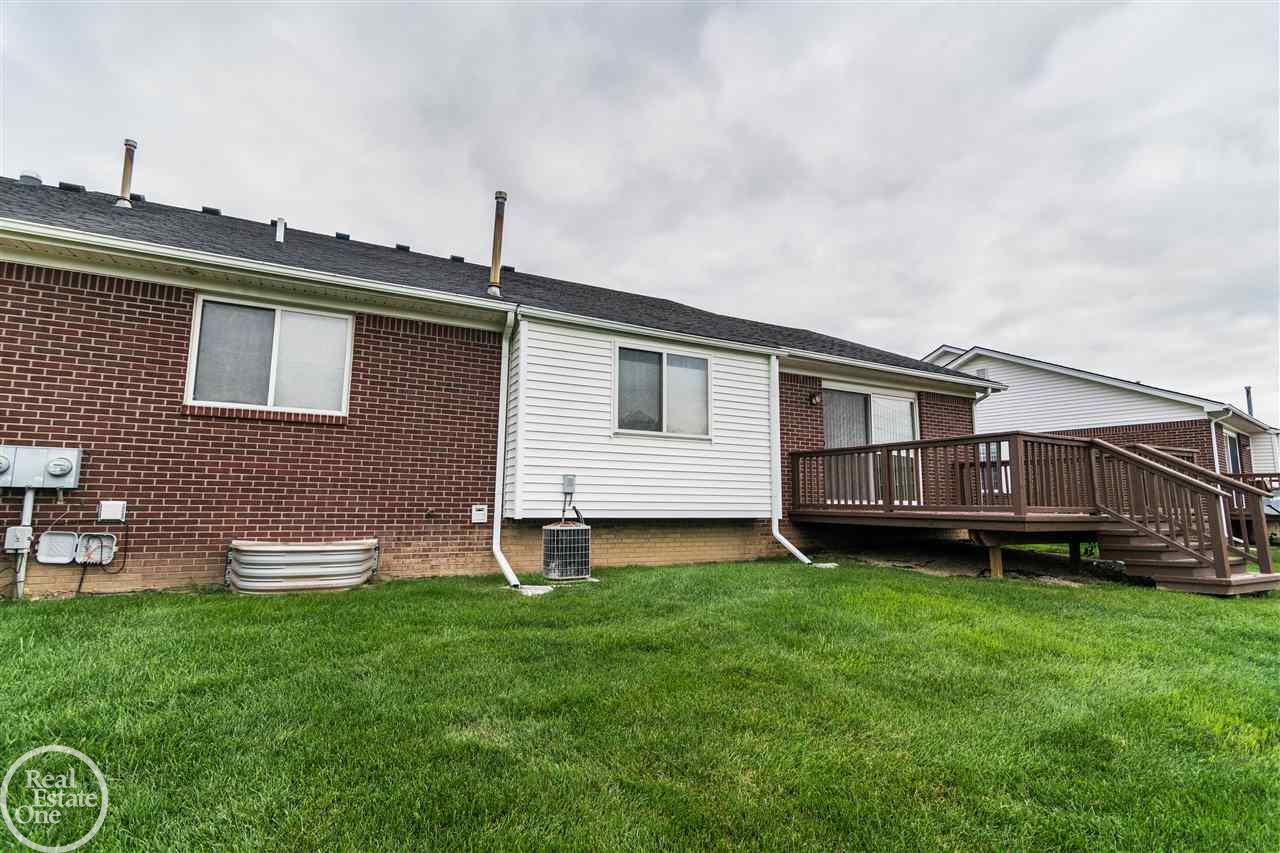 476 Newcastle Lane Romeo, MI 48065 - Photo 3 of 30