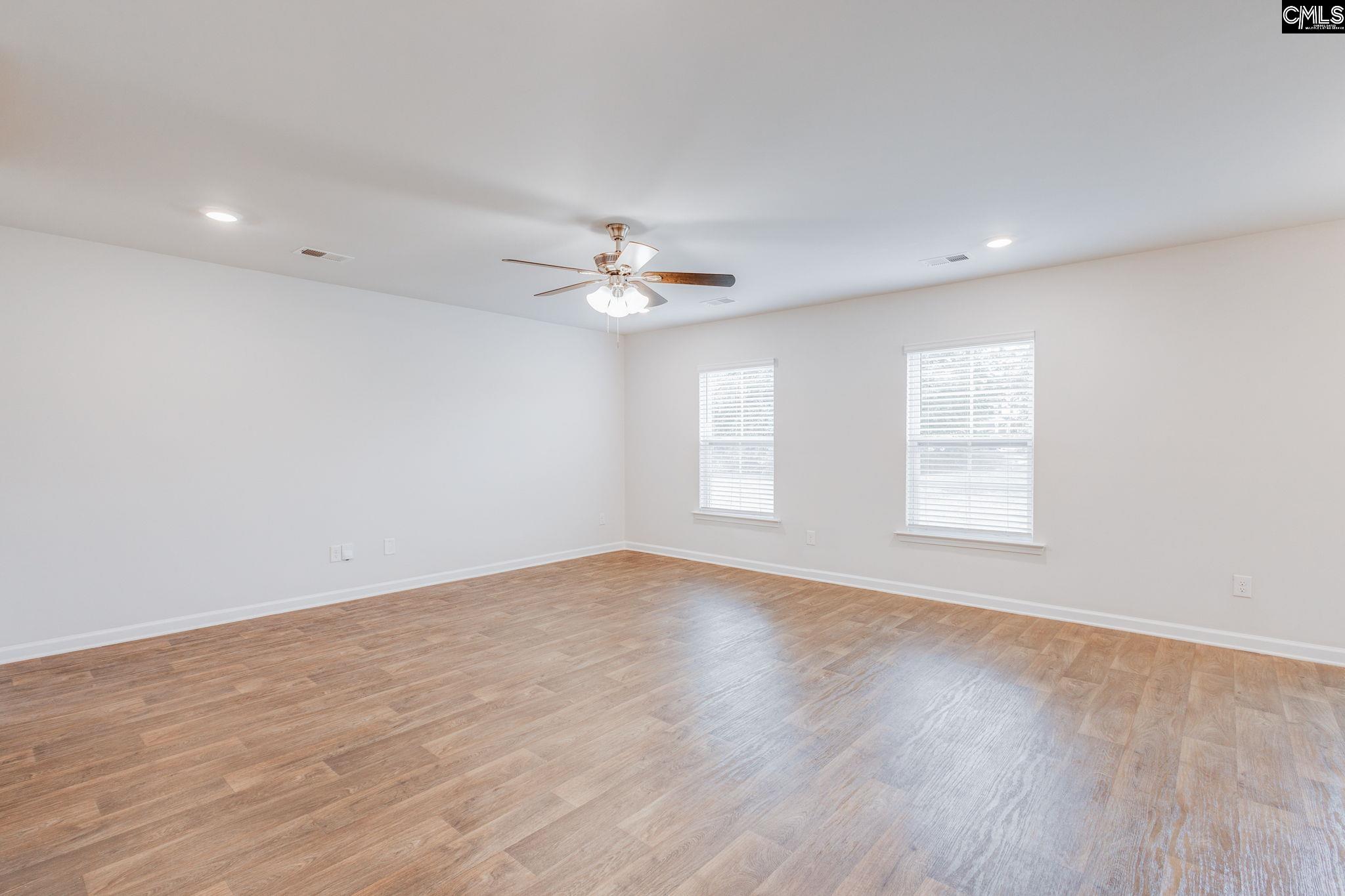 429 Red Poll Way Columbia, SC 29209 - Photo 4 of 26 Gallery Image 4