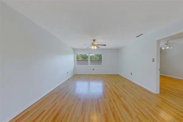 $1,700 | 9881 113th Street, Unit 215, Seminole, FL 33772