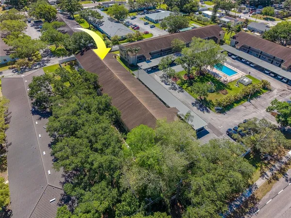 $1,700 | 9881 113th Street, Unit 215, Seminole, FL 33772